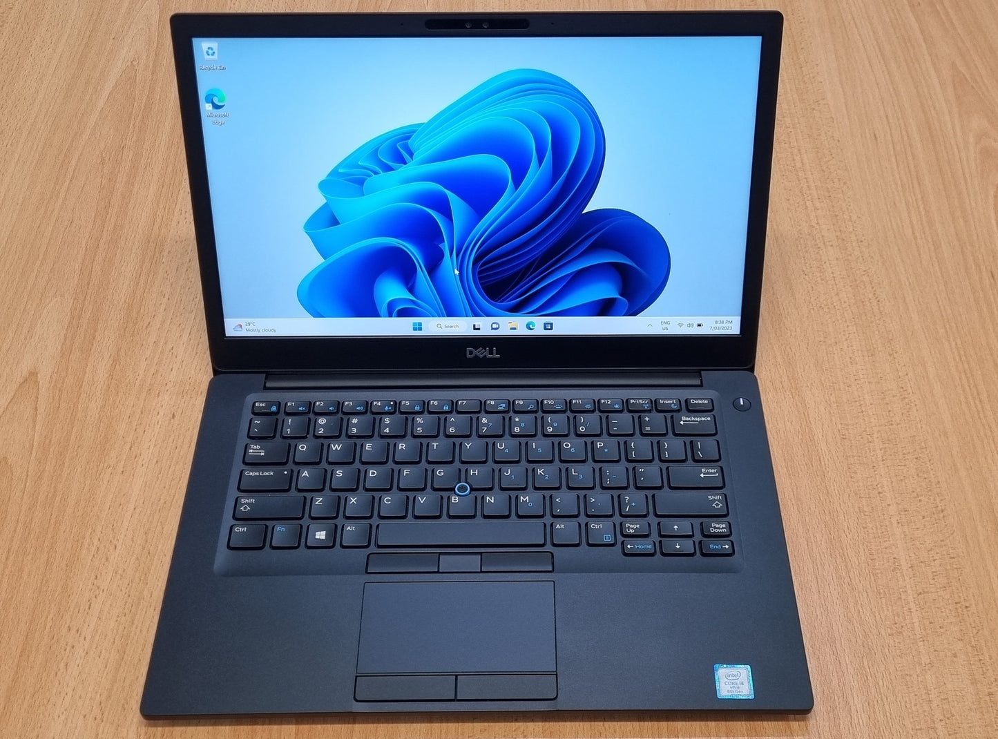 Dell Latitude 7490